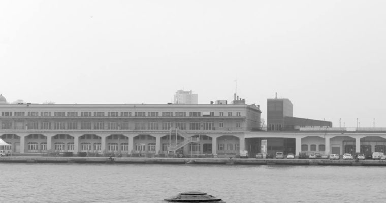 Era di maggio (e gli intellettuali brindarono)